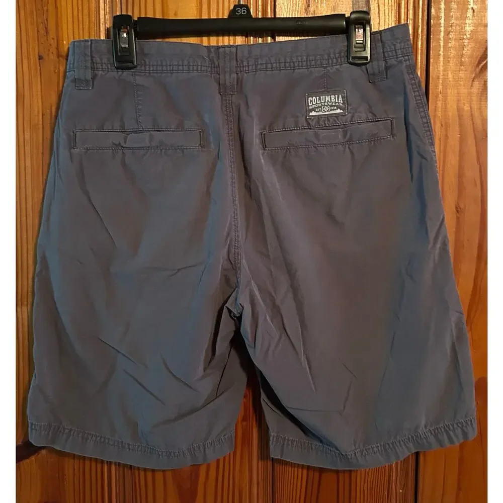Mens gray Columbia Sportswear flat front shorts size 32